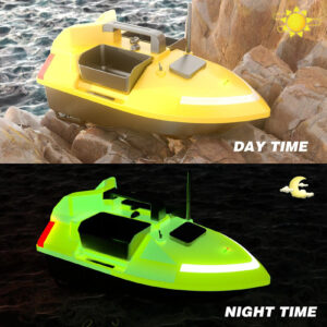 Лодка Flytec V020 с LED осветление, показана в дневен и нощен режим