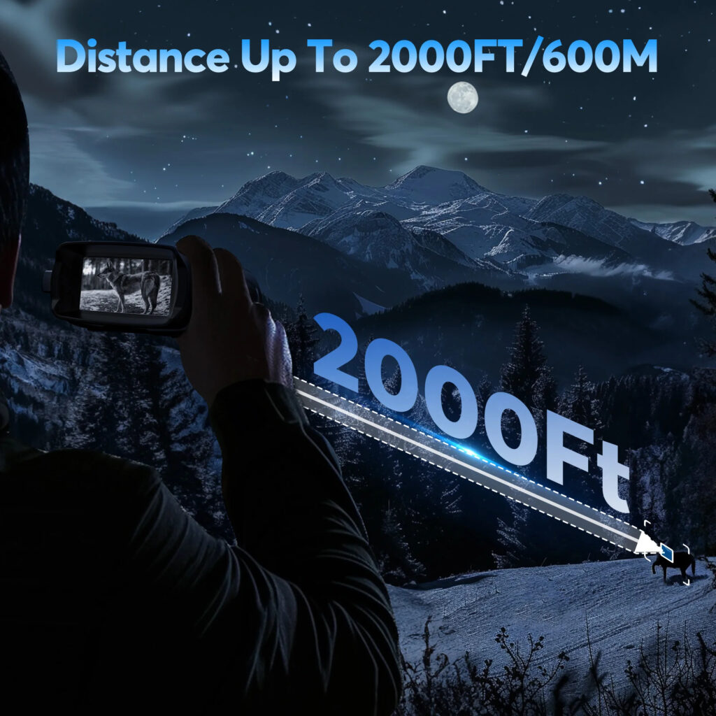 Дигитален бинокъл за нощно виждане за лов Z095 и сцена на човек, който наблюдава в планина нощем с обозначение за дистанция до 2000ft/600m