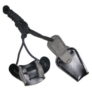 Стрингер за монтаж на тетива Toparchery HW с кожена калъфка и кожена примка на бял фон